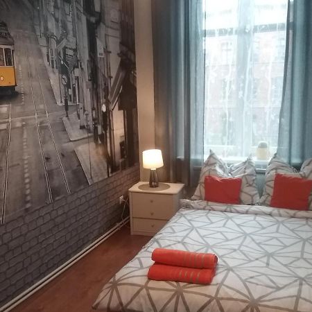 Апартаменты Pokoje - Osobne Parter 5 Торунь Экстерьер фото